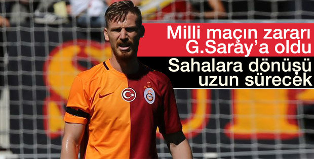 Galatasaray’da Serdar Aziz kadroya alınmadı Galatasaray’da Serdar Aziz kadroya alınmadı