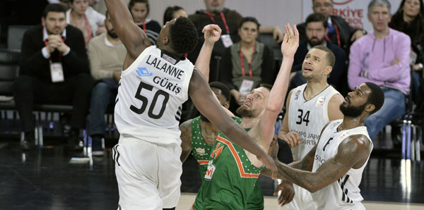 Beşiktaş yarı finalde! İşte rakibi…